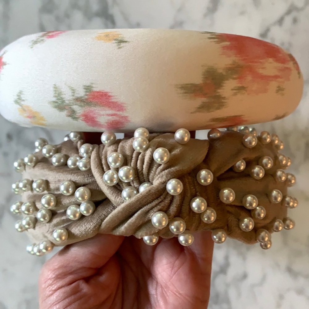 2 Lele Sadoughi headbands